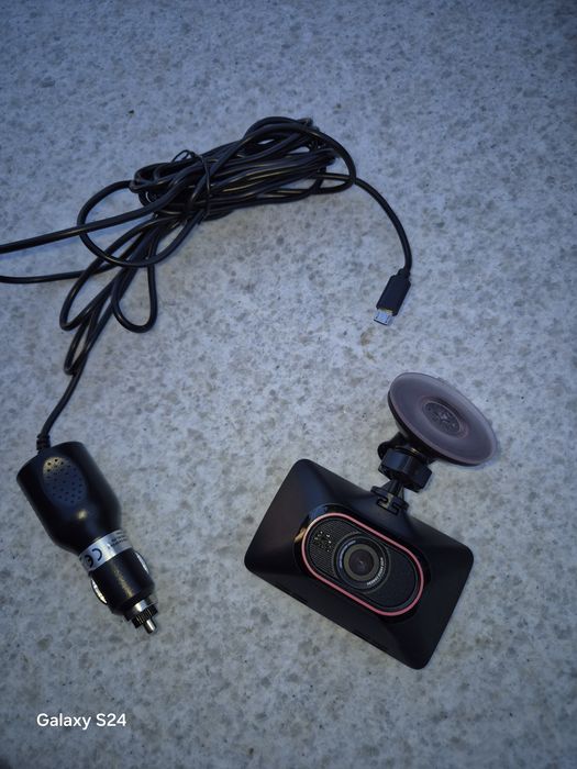 Видеорегистратор Mio MiVue C450 + 64GB карта (GPS)