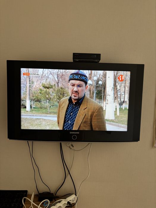 Телевизор продам