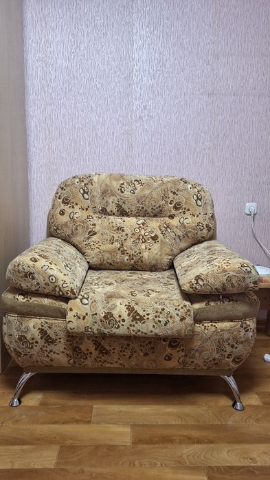 Кресло 2 шт в идеальном состоянии