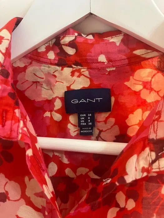 Vând cămașa Gant 34/XS