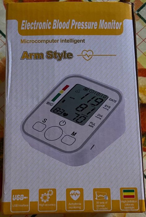 Автоматический электронный тонометр для измерения давления