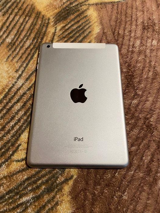 Продавам iPad mini 1