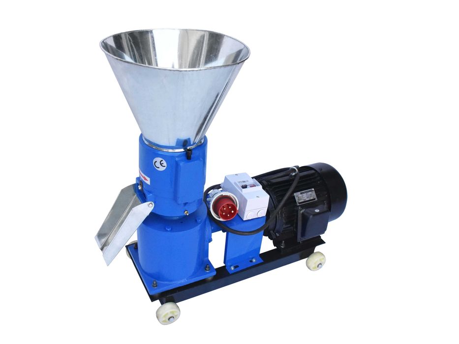 В продаже грануляторы для комбикорма