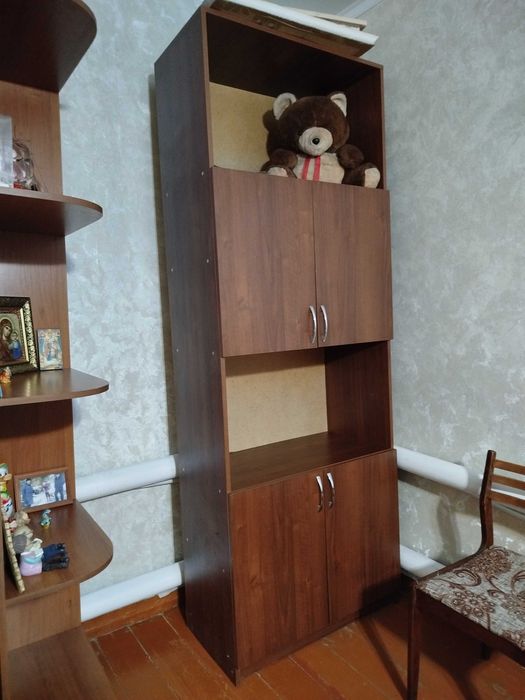 Продам  шкаф б/у