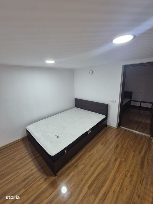Apartament 3 camere, zona ultracentrala, mobilat, parter