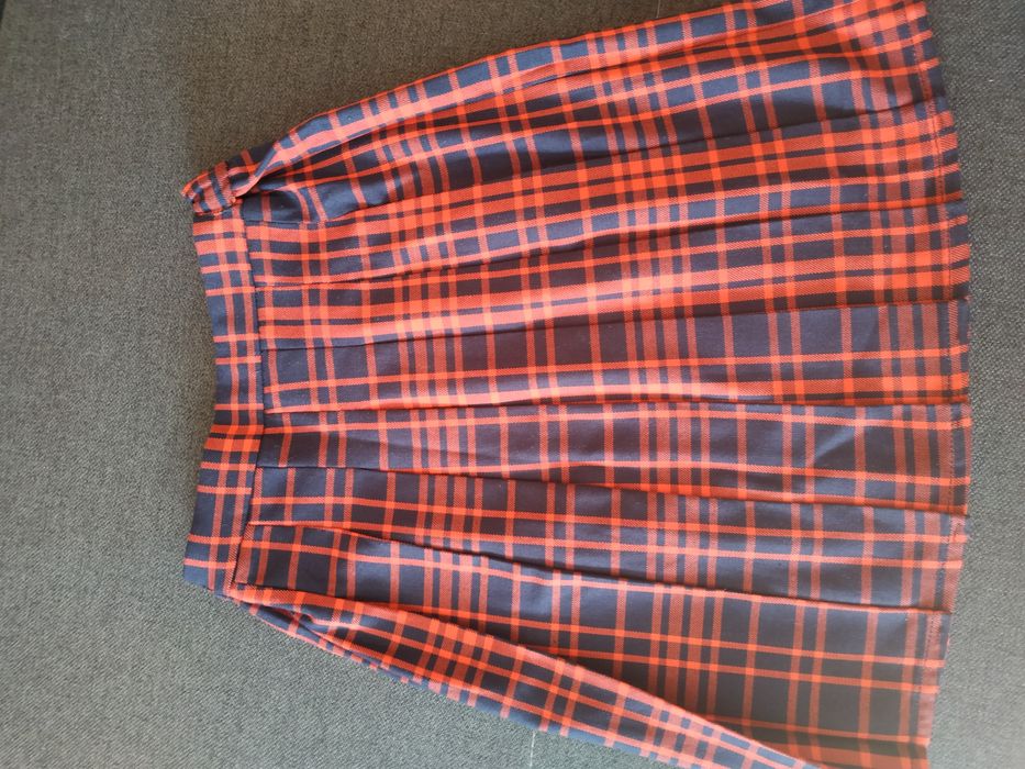 Fustă fetițe, Lcwaikiki(8-9 ani).