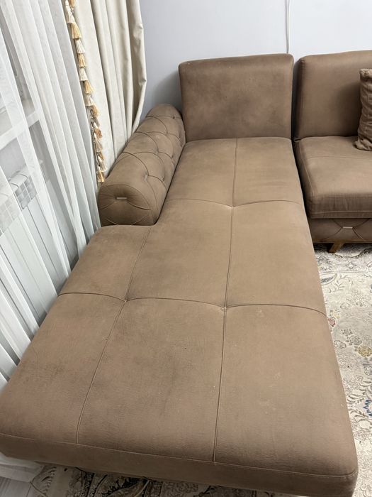 Продам прихожую и диваны