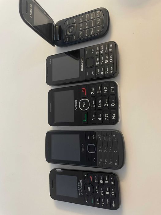 Telefon cu taste sigilat - dual SIM - ideal pentru persoane in varsta