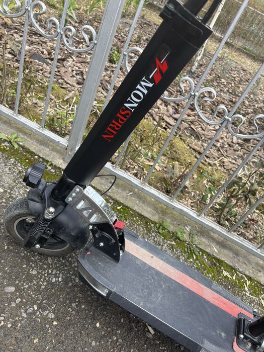 Электро самокат продаю