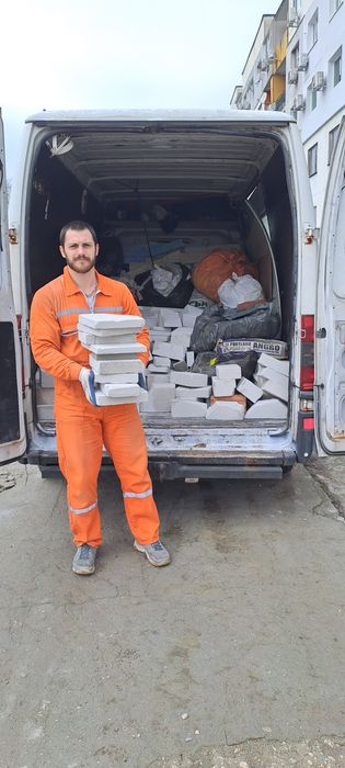 Извозване изхвърляне  строителни и битови отпадъци боклуци до депо