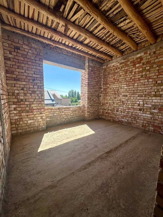 Продаётся Дом на Кибрай 3 соток