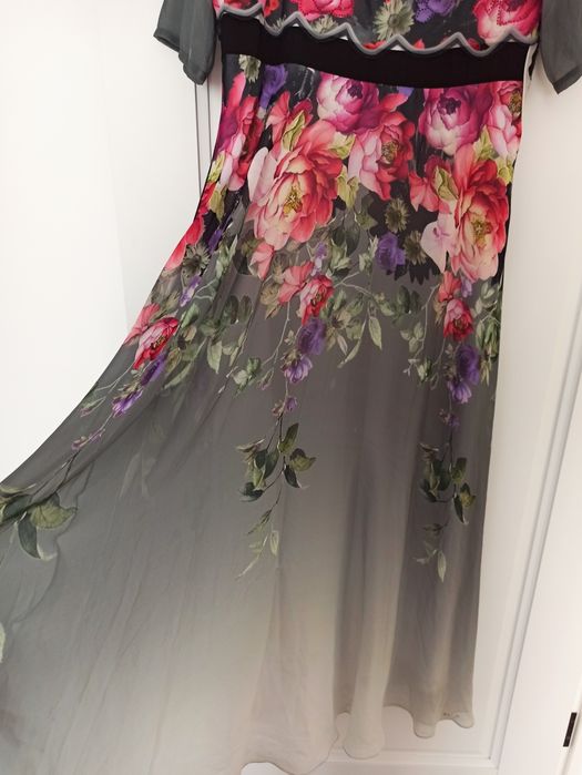 Rochie superbă de seară/eveniment. Preț 50 lei