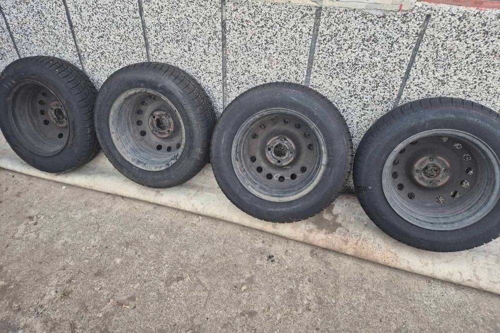 Зимни гуми с джанти - 175/70/R14