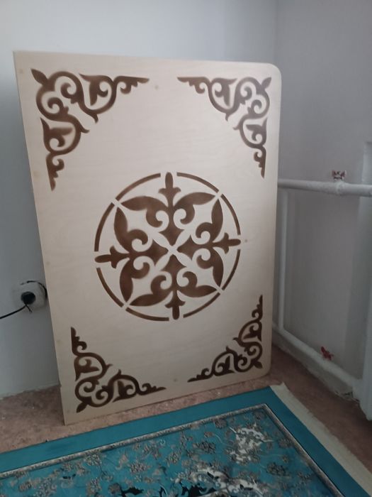 Продам земельный стол