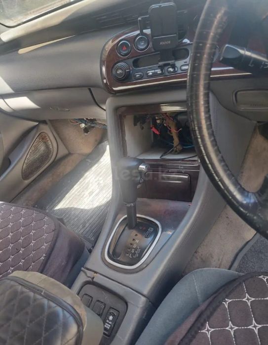 Продам Мазду Сентия