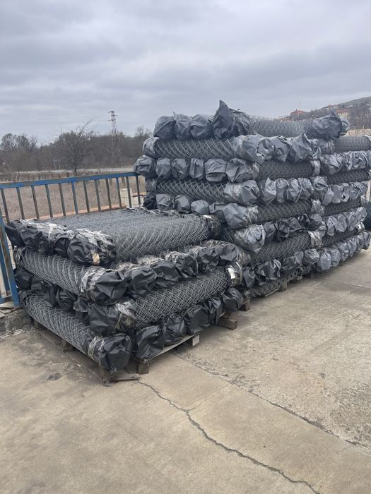 Плетена оградна мрежа от всички видове