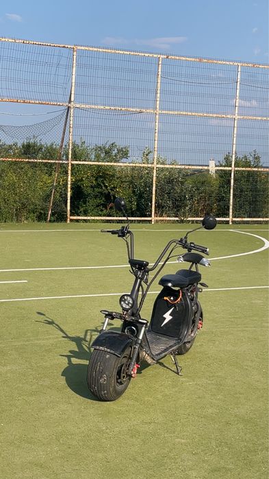 Vand scuter electric