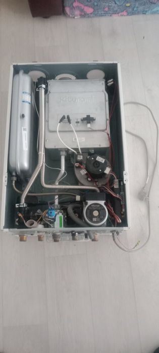 Газовый двухконтурный котель