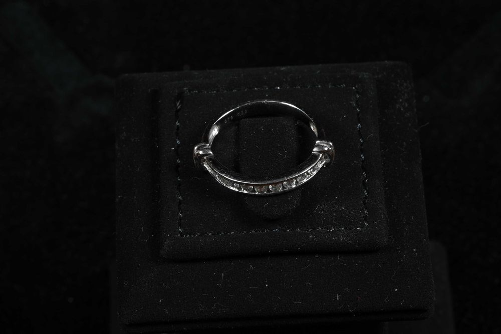 Пръстен Бяло Злато / Халка 375 (9к) с 11 Диаманта, 0.44 кт, Размер 51