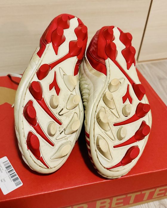 Ghete fotbal Diadora Maximus - marime 44
