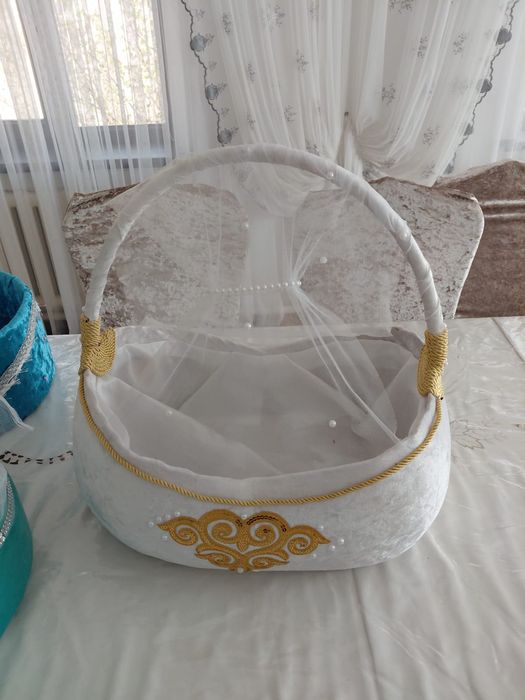 Корзина тойбастар