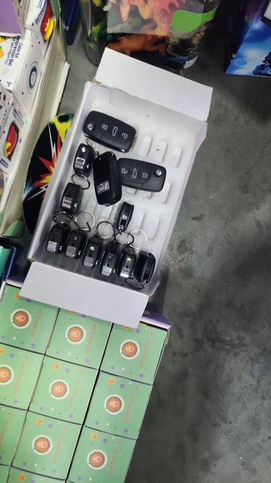 Продам игрушки новые