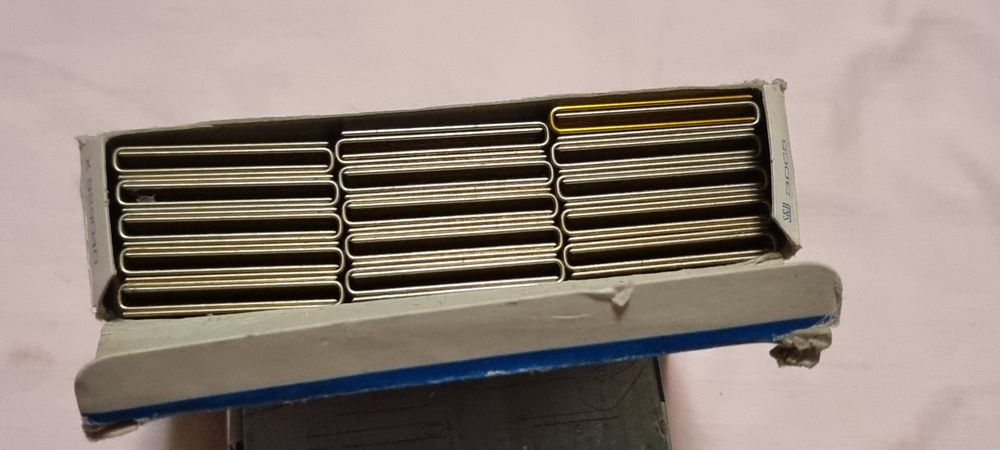 Capse/agrafe U  pt capsator pneumatic