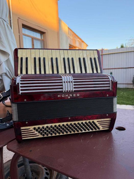 Vind acordeon hohner în sita, 80 bași