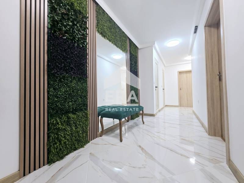 Продава се Тристаен апартамент в Велико Търново, Акация - 122 кв.м за 1557 €/кв.м - Снимка #4