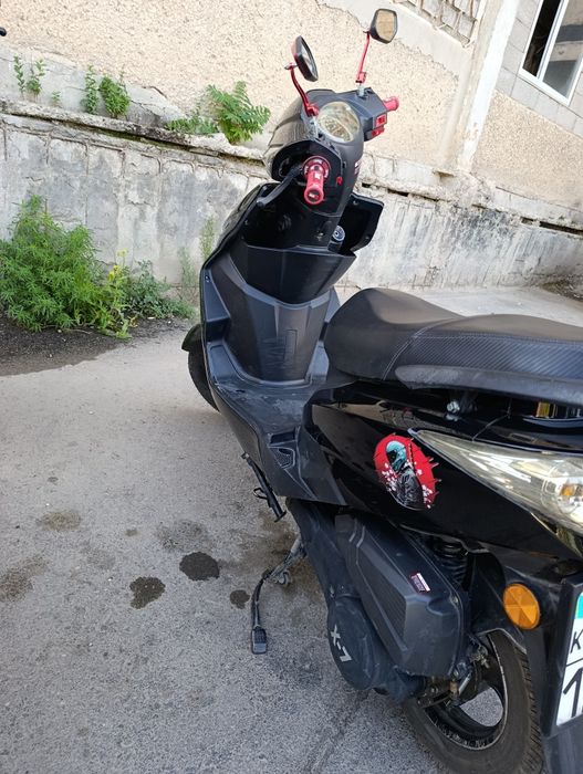 Мопед скутер м8!