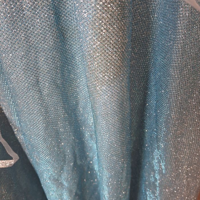 Платье для утренников  для девочек на 8-9-10 лет