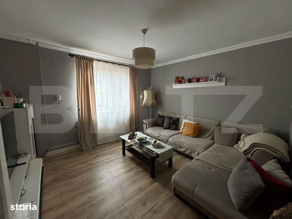 Casa P+1+M, 197 mp, teren 2.714 mp, zona Pucioasa
