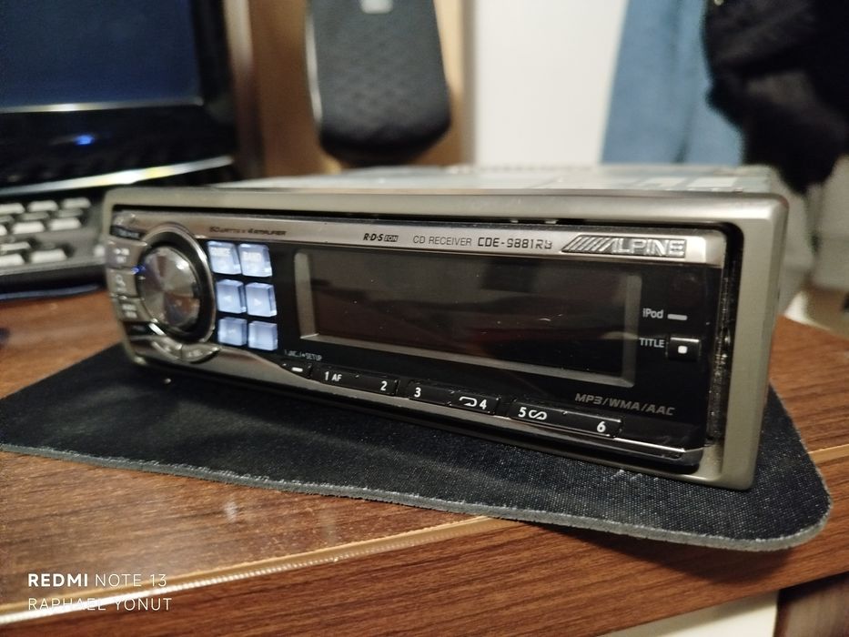 Cd player auto Alpine 9881rb nu Pioneer Kenwood Sony fără Bluetooth