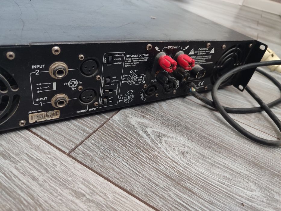 Продам усилитель