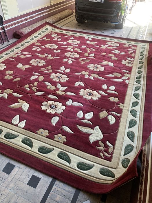 Гилам сотилади Б/у  холати яхши тоза