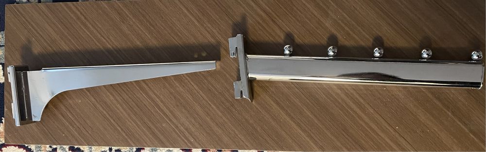 Экономпанели кранштейн для одежда