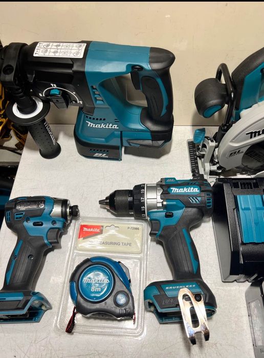 Набор инструментов Makita