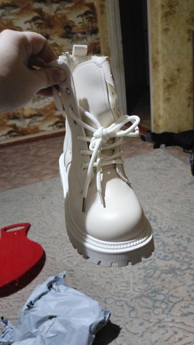 Продается обувь новая