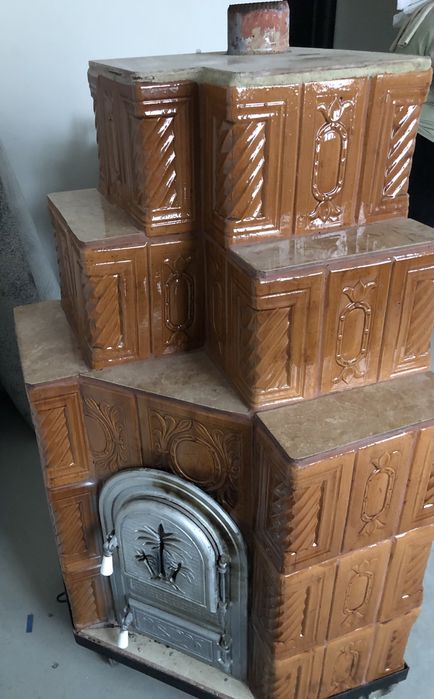 Soba, teracota mobila pe roti