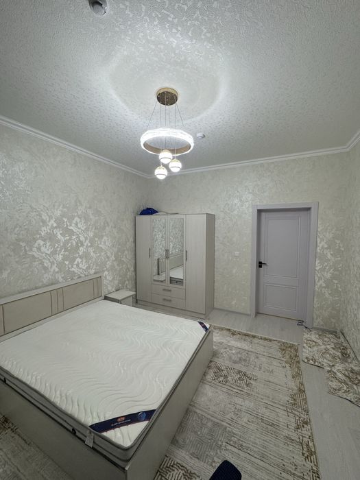 Toshkent Land haus O’rizor Bozor 16/12/2xona 65kv  Makler Yo’q