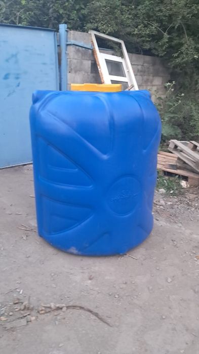 Емкость для воды