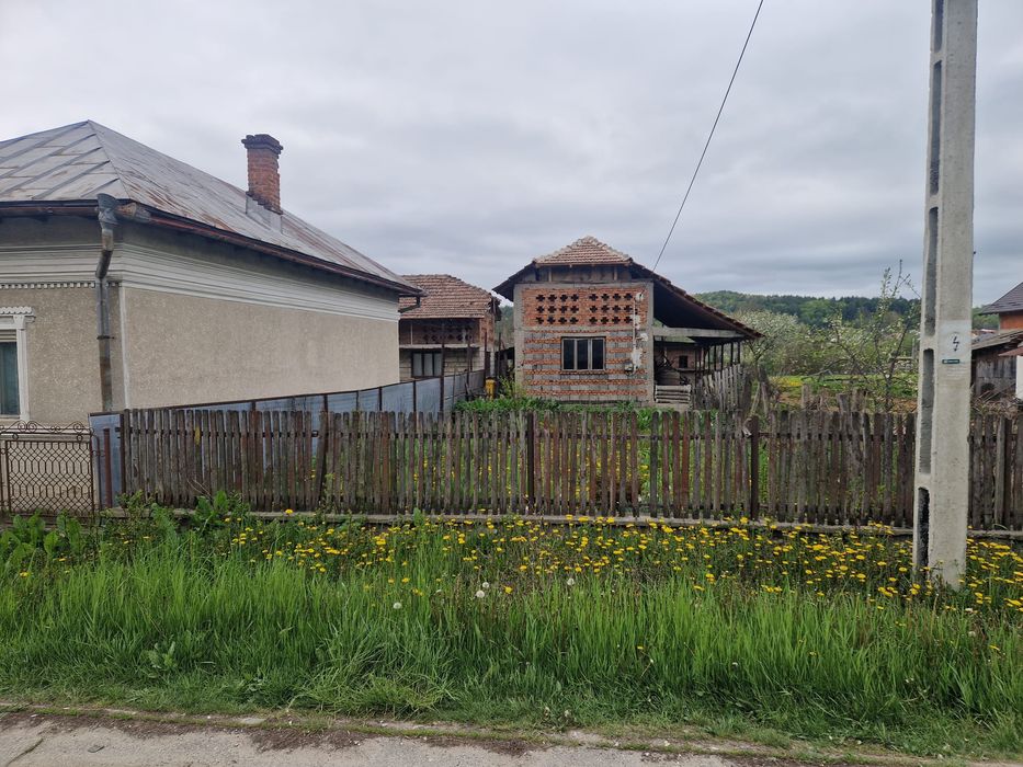 Proprietar Casă Valea Ursului 782 m2 str.principala