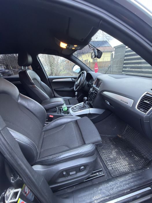 Vand Audi Q5 S-line model 2012 - 2.0 Benzina 211 CP ~180000 km