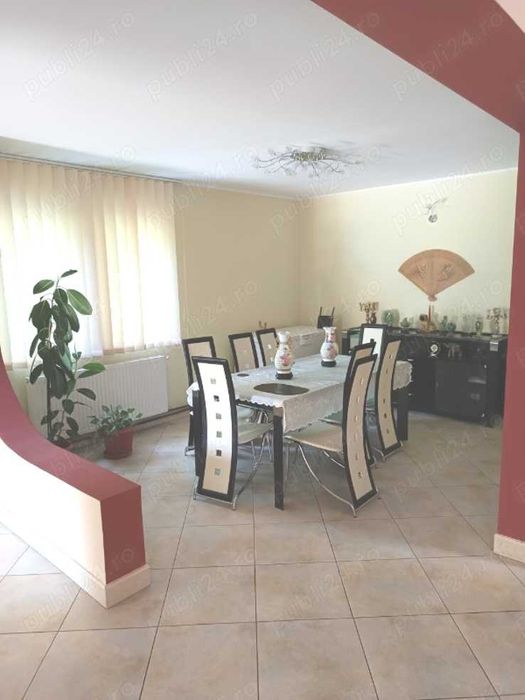 OTOPENI CENTRAL–VILA GENEROASĂ -350m.p. pe 1000m.p. teren- ideala familie extinsa, afaceri sau investitie