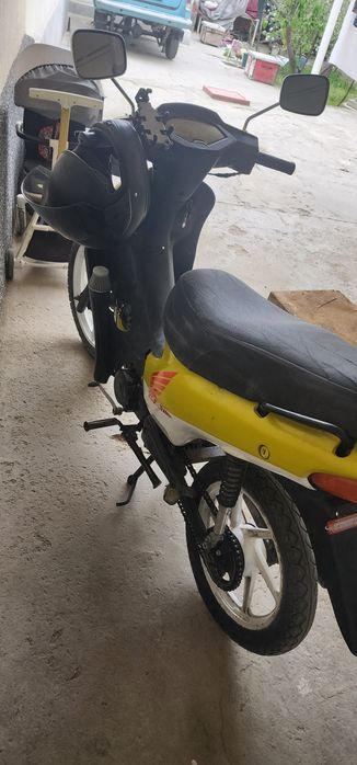 Skuter  koreske honda