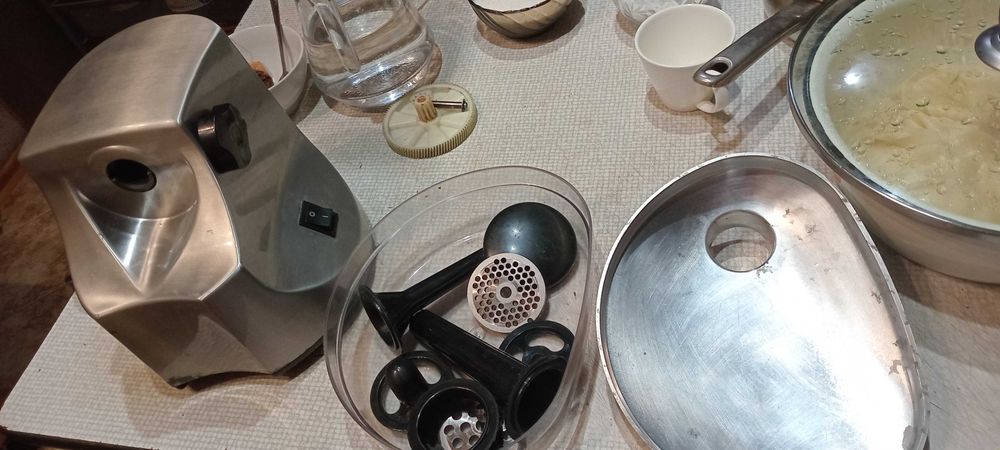 Мясорубка кенвуд