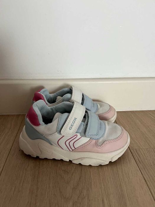 Adidași Geox mărimea 26