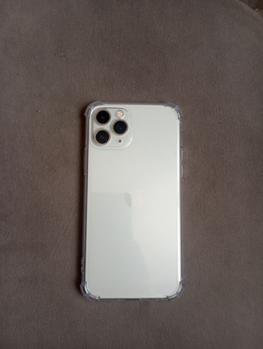 iPhone 11 pro АКБ 85% торг есть