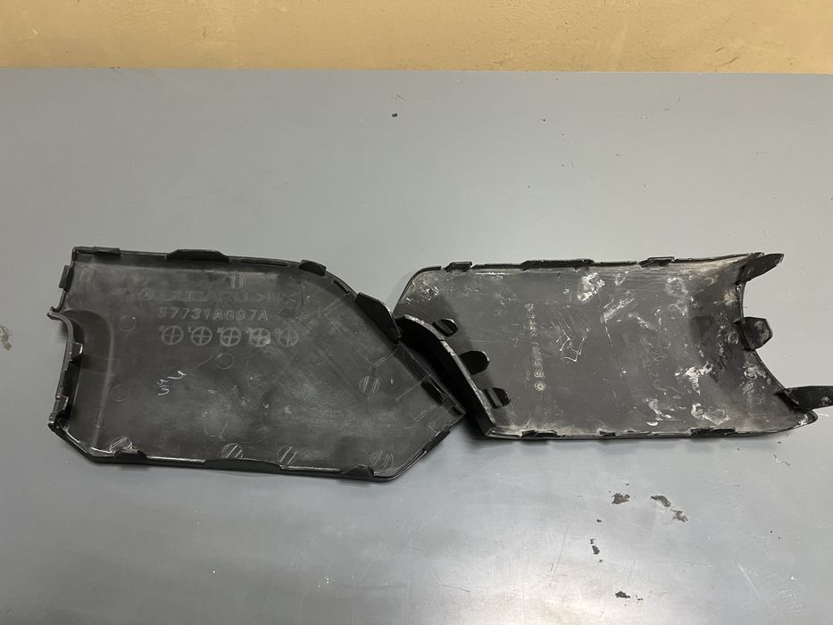 Заглушка бампера Subaru Outback