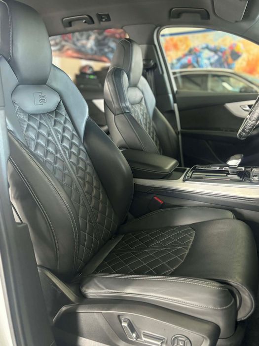 Audi Q7 s line 5.0 tdi